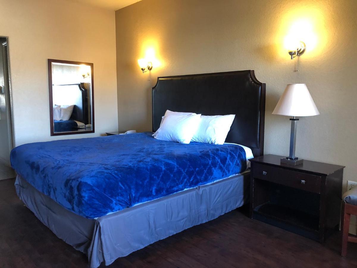 Lone Star Inn & Suites Killeen Zewnętrze zdjęcie